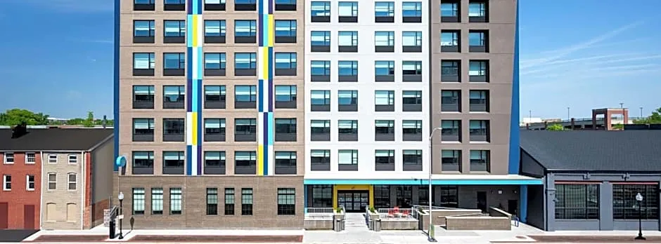 Tru by Hilton Baltimore Harbor East