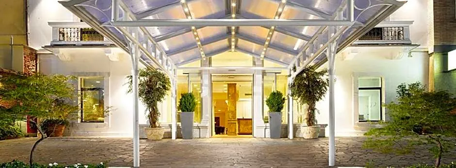 Hotel Pierre Milano