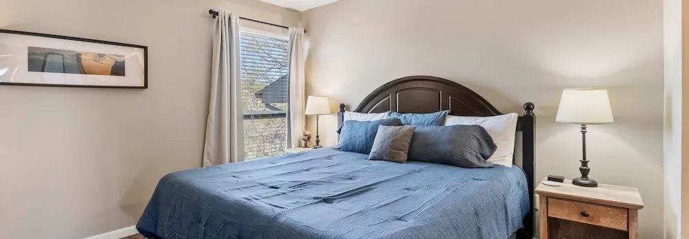 Luxurious Golf Front - Home for 4