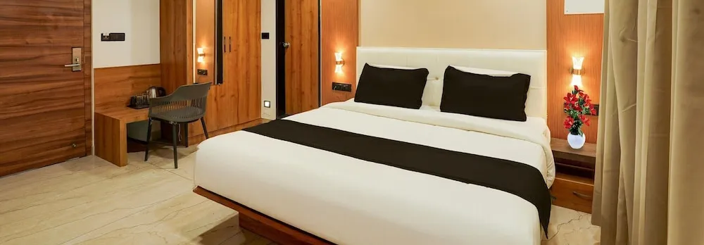 Deluxeonyx Hotel