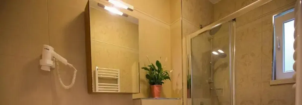 4B Apartments