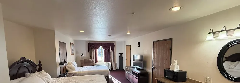 Super 8 by Wyndham Rexburg