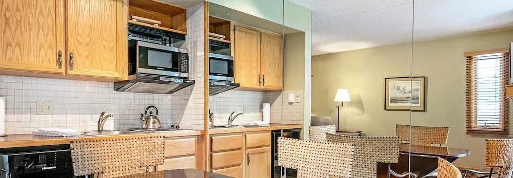 Lift House 306, Studio Condo in Lionshead Village