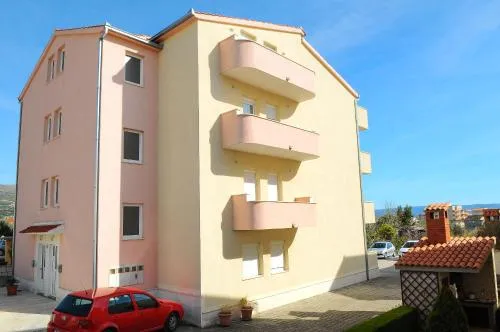 Apartments Rajic