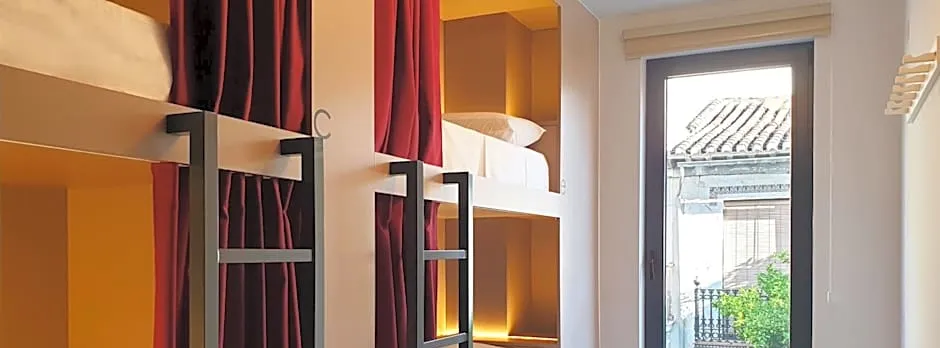 Broz Hostel