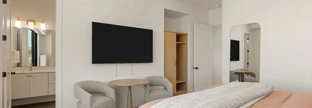 Barefoot Beach House C 3 Bedroom Condo