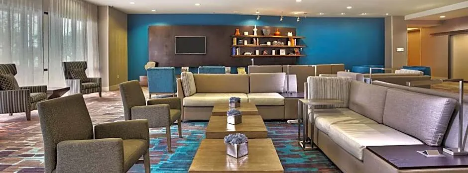 Courtyard by Marriott Gulfport Beachfront