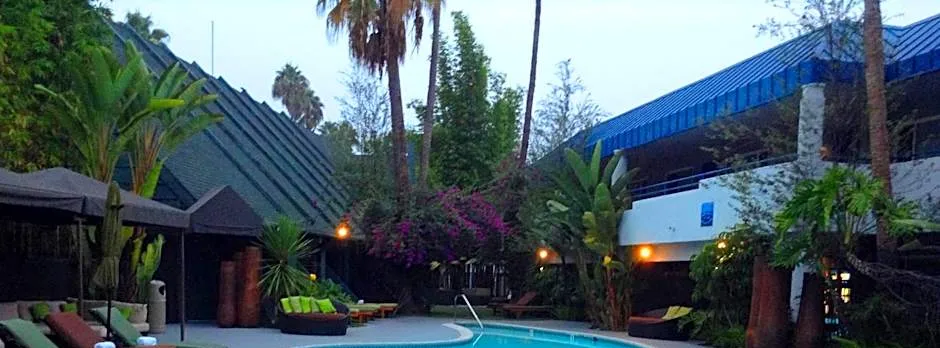 Hotel Current