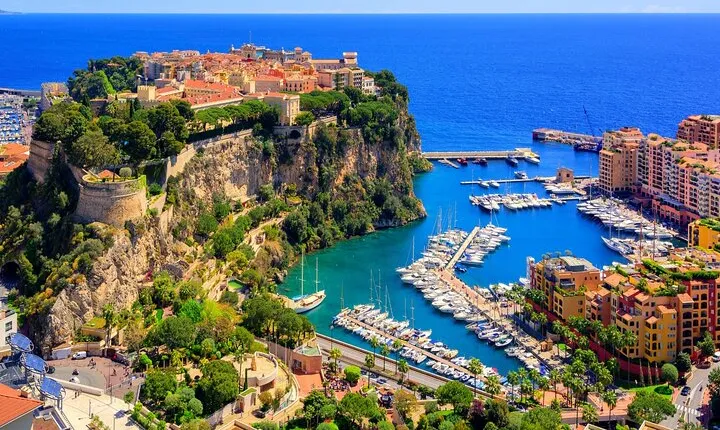 Monaco Old Town Scavenger Hunt & Self-Guided Walking Tour