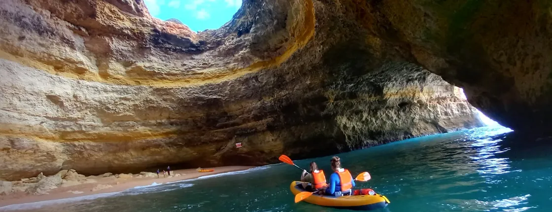 2-hour kayak guided tour of the Benagil Caves