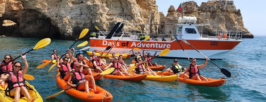 Kayak adventure in Ponta da Piedade
