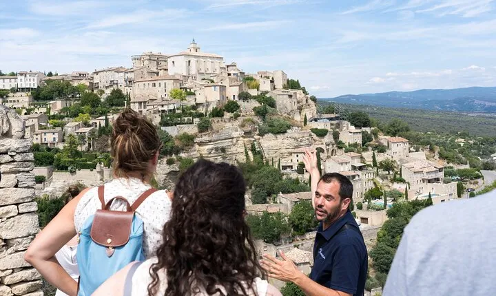Highlights of Provence : Chateauneuf du Pape & Luberon