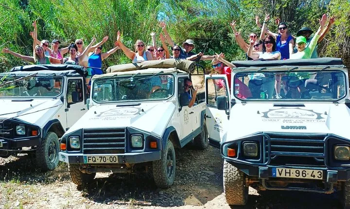 Half Day Tour with Jeep Safari in the Algarve Mountains