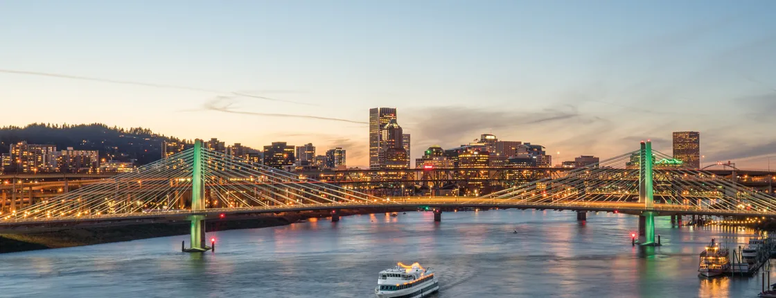 Dinner cruise on Willamette river