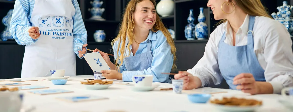 Traditional Dutch Blue tile painting workshop