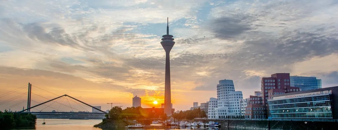 Guided tour MediaPort Düsseldorf