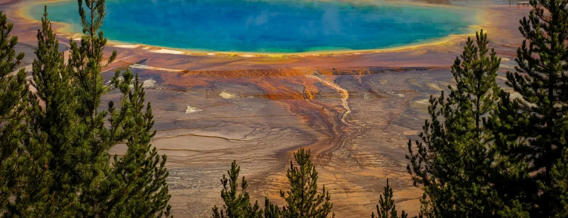 Audio-guided driving tour of Yellowstone and Grand Teton