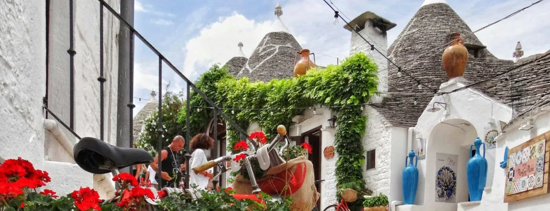 Full-day tour to Alberobello and Matera from Bari