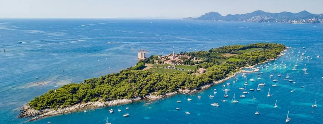 Boat trip to Saint-Honorat Island from Nice