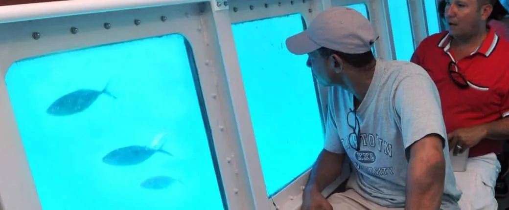 Bayahibe Submarine and Snorkelling Cruise