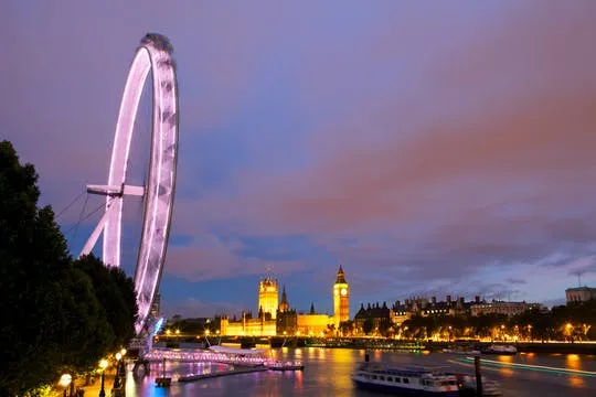 Eye on the Thames river cruise