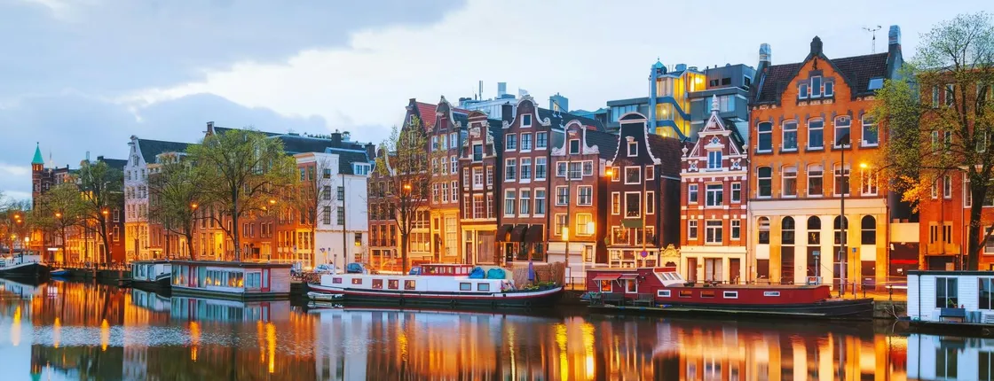 Amsterdam mysteries and dark tales self-guided audio tour