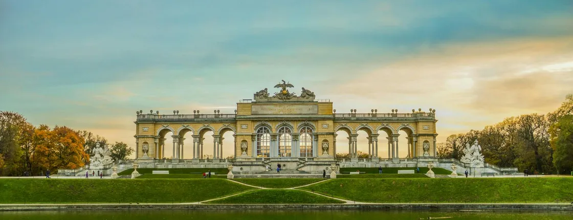 Vienna's guide to hidden sights and bars with city exploration game