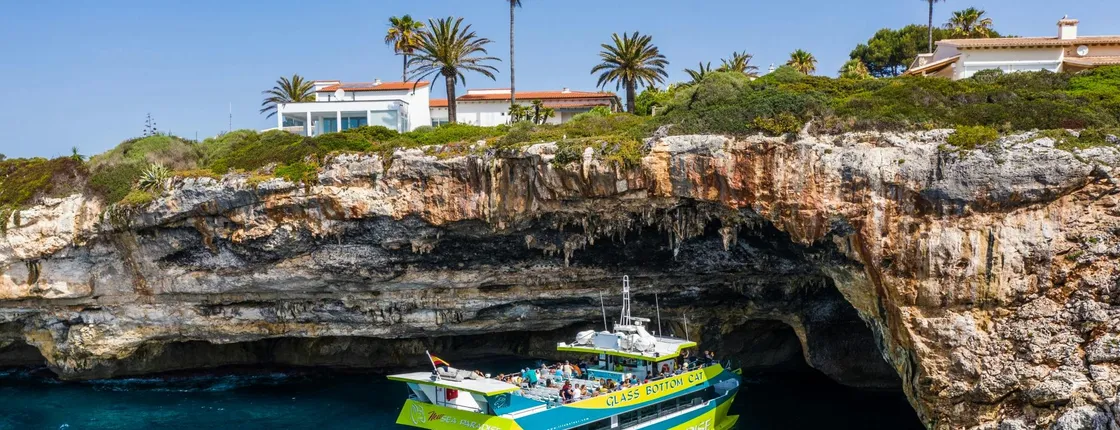 Seaside Exploration by Boat from Cala Bona