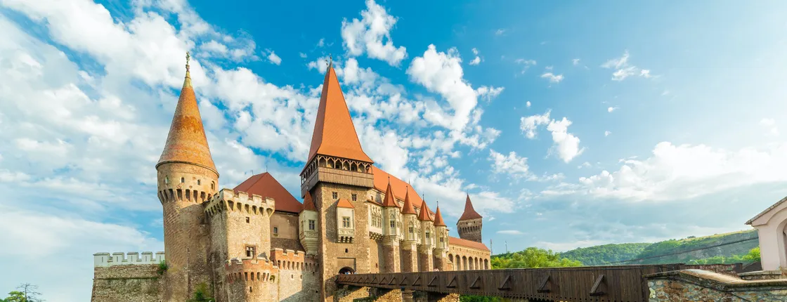 Tour to Corvin Castle in Hunedoara and Alba Iulia