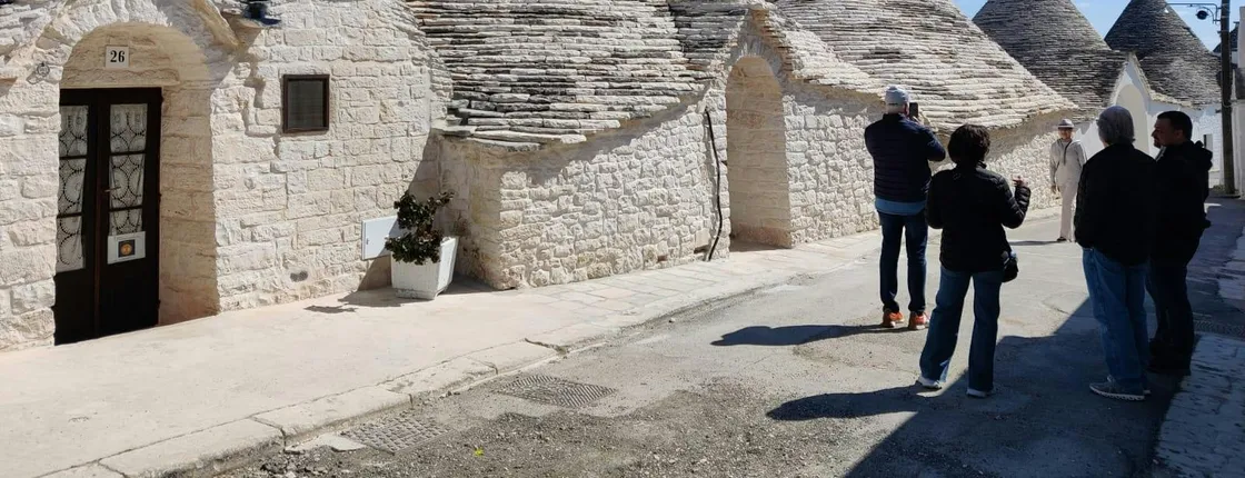 Private trip to Alberobello with transportation from Matera