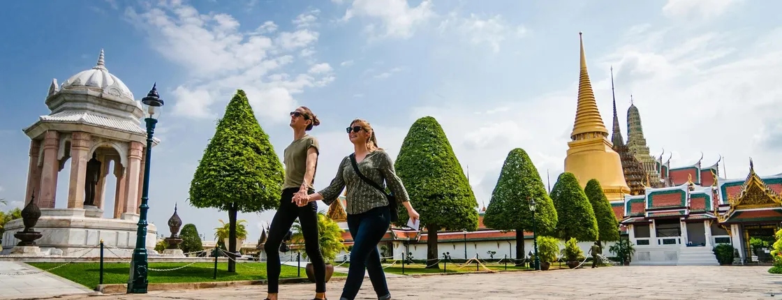Private tour of Bangkok's temples and Grand Palace with hotel pick-up