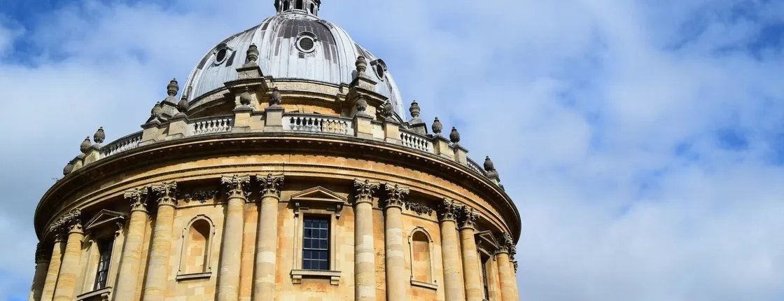 Oxford and Blenheim Palace private group car tour from London