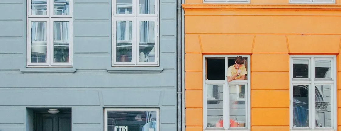 90-minute Copenhagen photo walk with local guide
