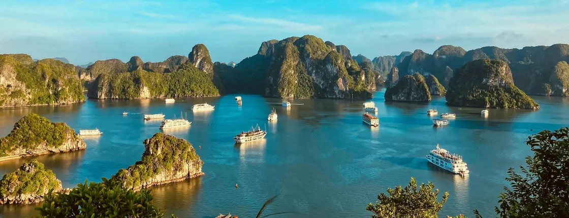 2-day boat cruise of Halong Bay from Hanoi with overnight in a private cabin