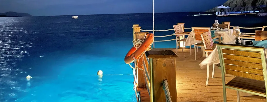 Seafront dinner and live show at Kalimera Naama Bay Sharm El Sheikh