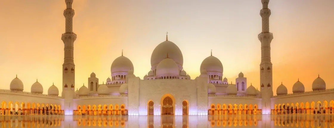 Abu Dhabi city tour and Louvre Museum ticket