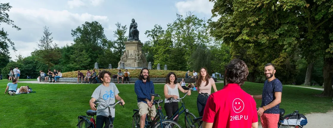 Amsterdam highlights guided bike tour