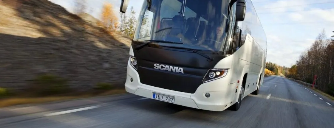 Santorini shared transfer from or to airport, port and accommodations
