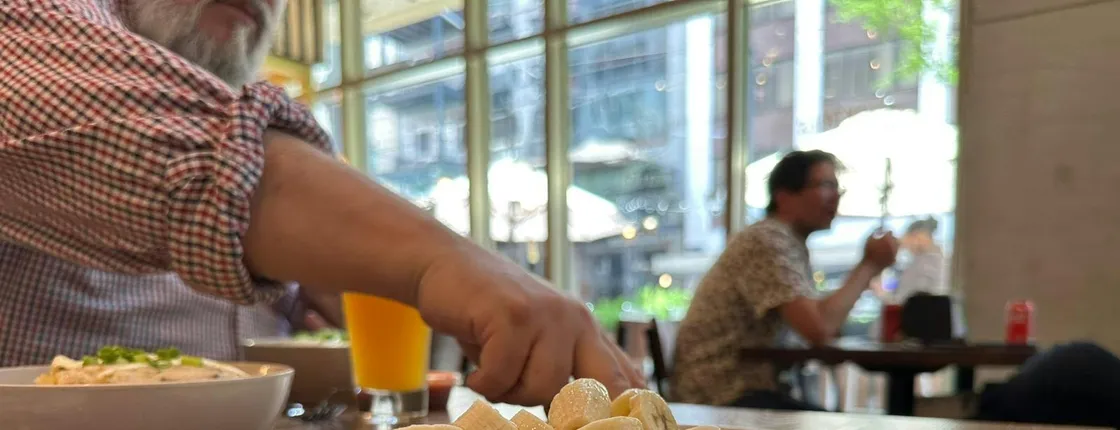 Houston downtown food tour with 5 tastings and quesabirria taco