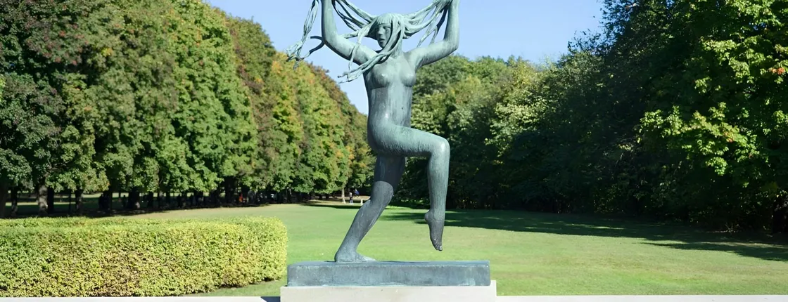 Oslo Vigeland Park self-guided exploration game
