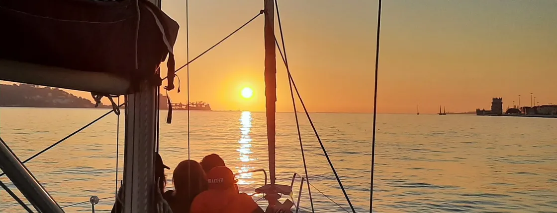 Views of Lisbon sunset sailing tour