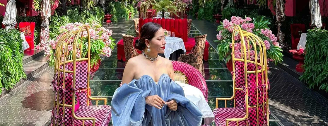 Saigon luxury and snapshots walking tour in Thao Dien