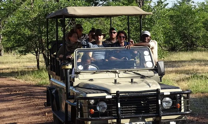 Game Drive & Rhino Safari Exp - up to 3 hrs long - MIN 2 PEOPLE