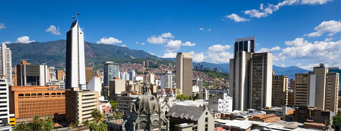 Full-Day Medellín private tour with Metrocable and Comuna 13