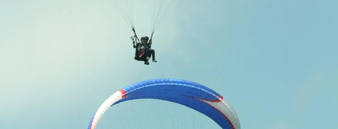 Paragliding in the San Sebastian region