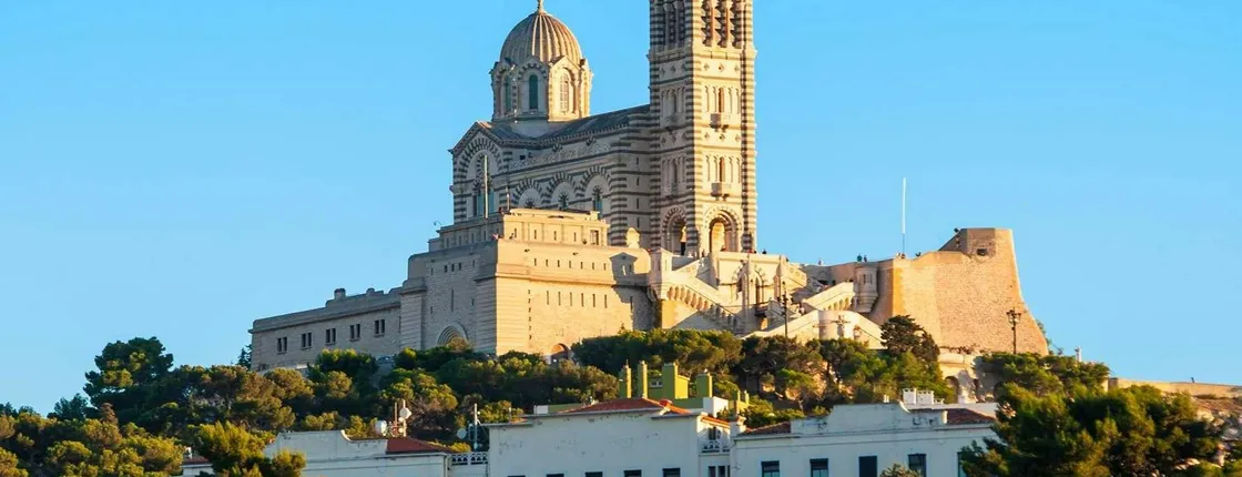 Marseille 2-hour introductory walking tour with a local