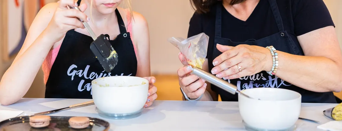 French macaron bakery class with kids