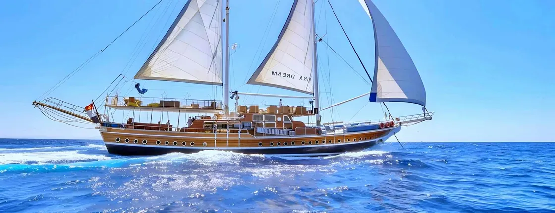 Ras Mohamed National Park aboard Sina Dream Luxury yacht from Sharm