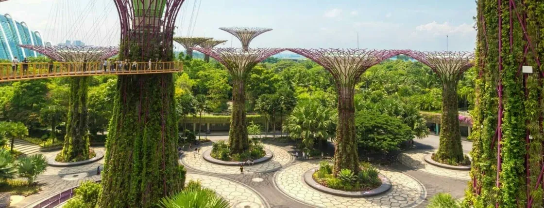 Self-guided Singapore exploration tours with downloadable app