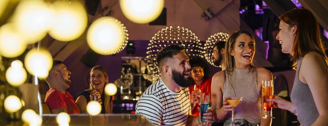 Party tour Barcelona bar crawl